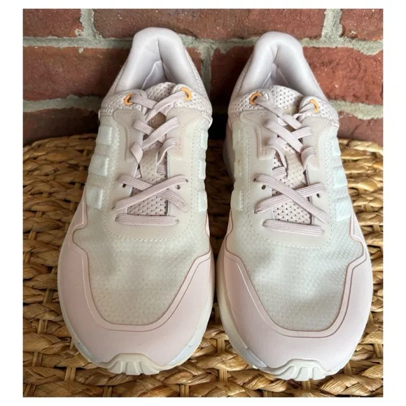 NWOT Anthropologie Adidas Znchill Lightmotion Sneakers in White & PinkSize  7 is available for purchase on au PAY Market - Imported Goods Online Store  Co.Ltd. | au PAY Market - Online Shopping Site